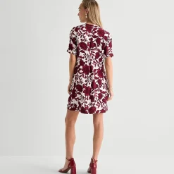 Be by CHETTA B Womens Split Crew Neck Short Sleeve Floral Shift Dress
