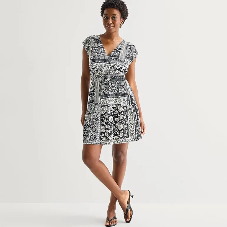 Be by CHETTA B Womens V Neck Short Sleeve Patchwork Fit + Flare Dress