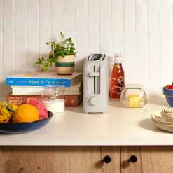 bella 2-Slice Slim Toaster, Fits-anywhere™ kitchenware