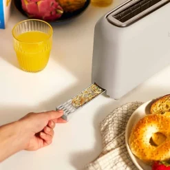 bella 2-Slice Slim Toaster, Fits-anywhere™ kitchenware