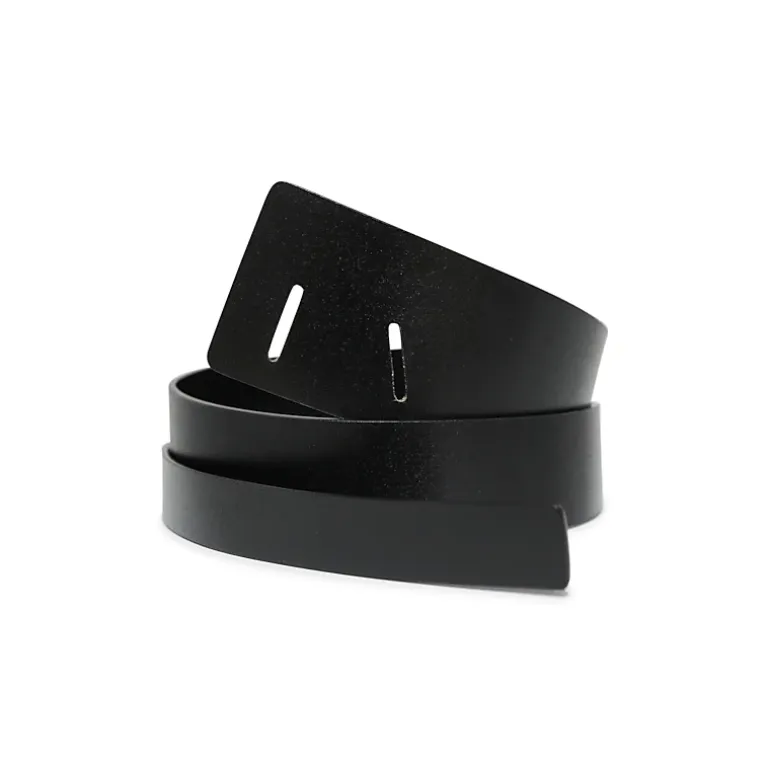 Belle & Bloom Womens Make It To Me Belt