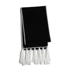 Belle & Bloom Womens Mountain Side Scarf