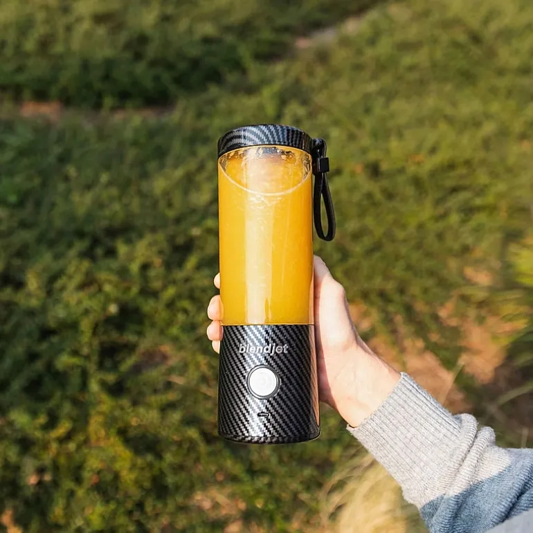 BlendJet 2 Portable Blender - Carbon Fiber Print