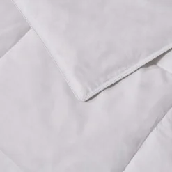 Blue Ridge Home Fashions Naples 700 Thread Count  Hungarian White Goose Down Comforter