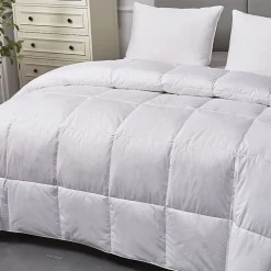 Blue Ridge Home Fashions Naples 700 Thread Count  Hungarian White Goose Down Comforter