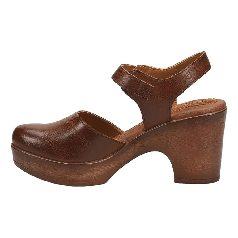 BOC by Born Natasha Womens Round Closed Toe Clogs