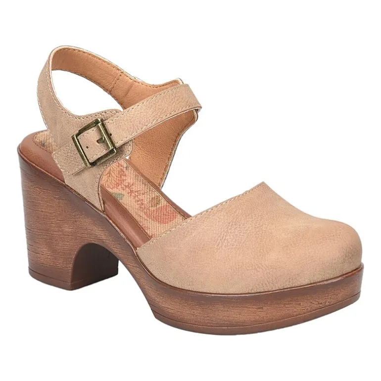 BOC by Born Natasha Womens Round Closed Toe Clogs