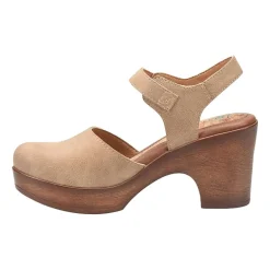 BOC by Born Natasha Womens Round Closed Toe Clogs