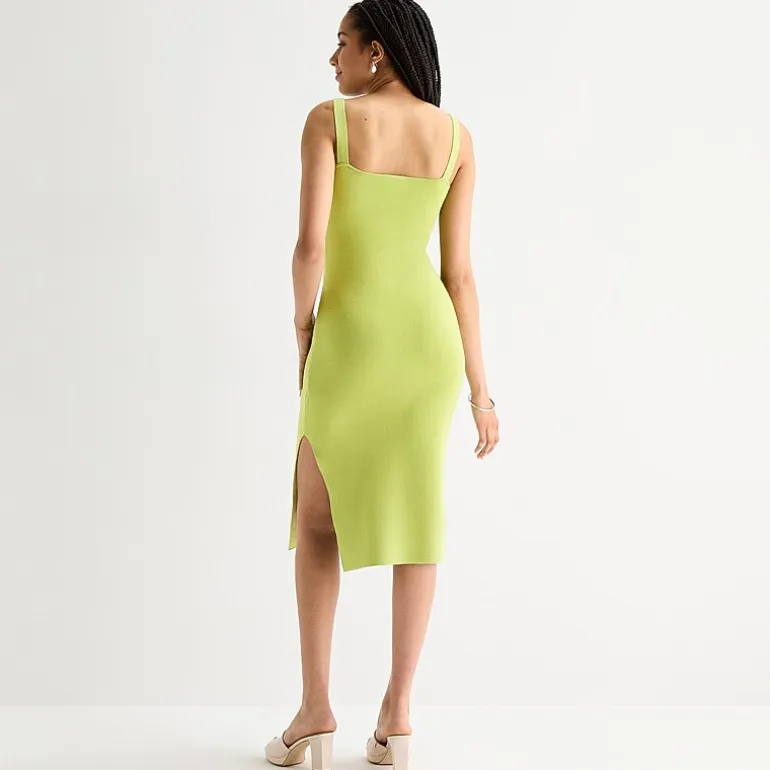 by&by Womens Juniors Sleeveless Leaf Midi Sweater Dress