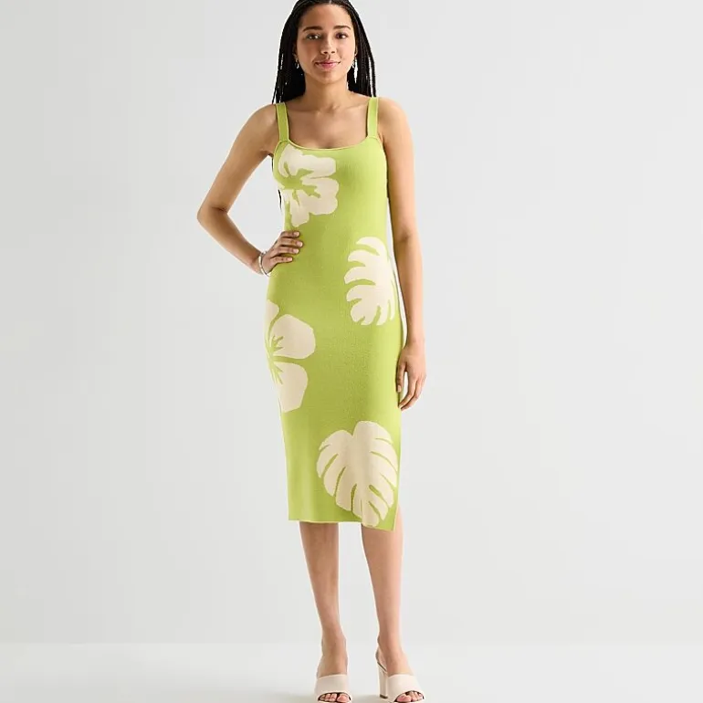 by&by Womens Juniors Sleeveless Leaf Midi Sweater Dress