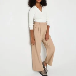 by&by Womens Juniors Wide Leg High Rise Trouser