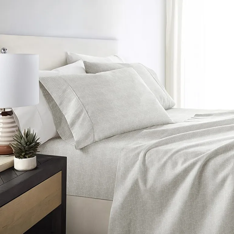 Casual Comfort Dashed Lines Patterned Sheet Set