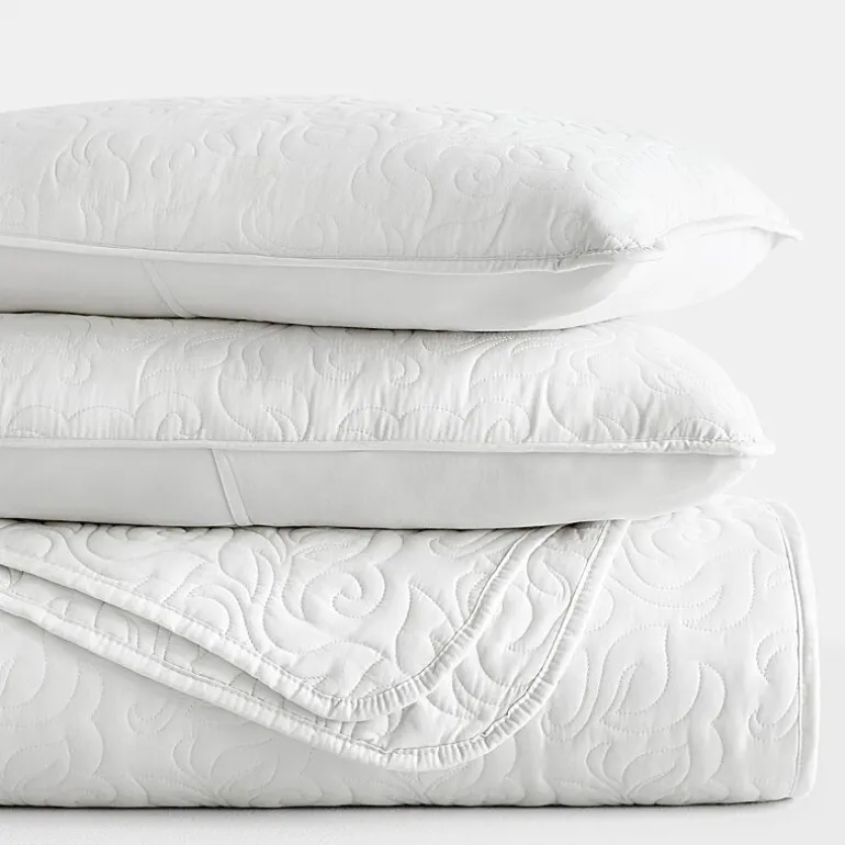 Casual Comfort Floral Stitch Quilt Set