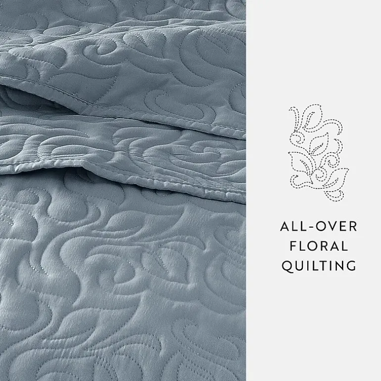 Casual Comfort Floral Stitch Quilt Set