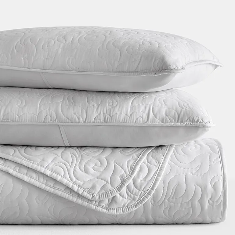 Casual Comfort Floral Stitch Quilt Set