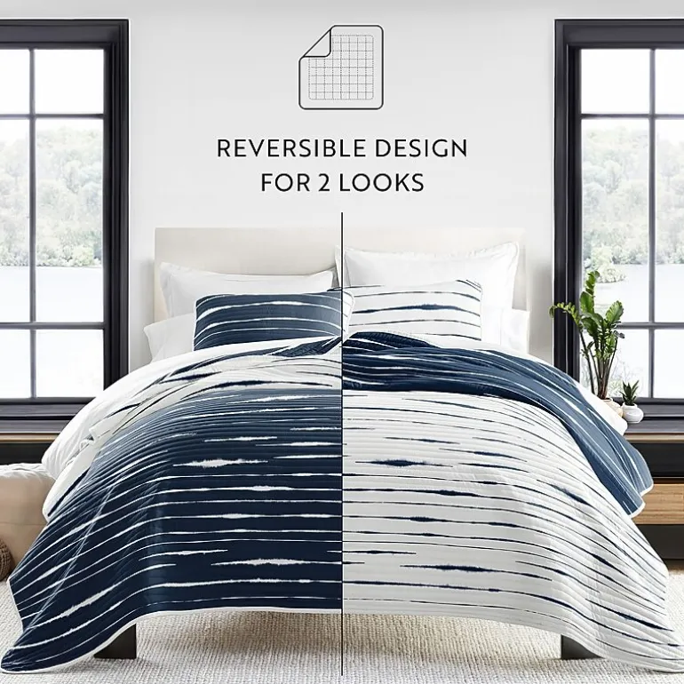 Casual Comfort Lines REVERSIBLE Quilt Set