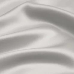 Casual Comfort Luxurious 100% Mulberry Silk Pillowcase