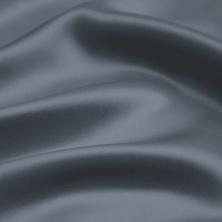 Casual Comfort Luxurious 100% Mulberry Silk Pillowcase