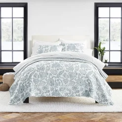 Casual Comfort Pattern Modern Reversible Quilt Set