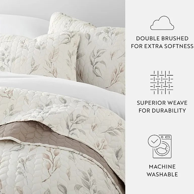 Casual Comfort Pattern Reversible Contemporary Lightweight 3 Pc. Quilt Set