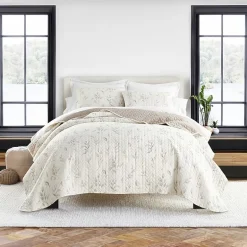 Casual Comfort Pattern Reversible Contemporary Lightweight 3 Pc. Quilt Set