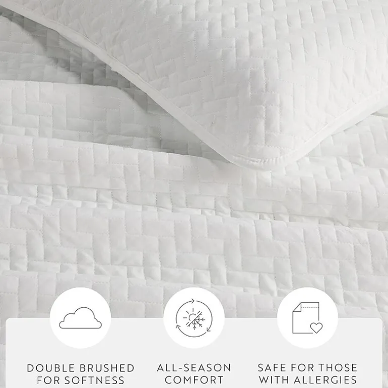 Casual Comfort Premium Ultra Soft Herringbone Pattern Quilted Coverlet Set