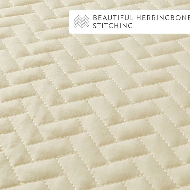 Casual Comfort Premium Ultra Soft Herringbone Pattern Quilted Coverlet Set