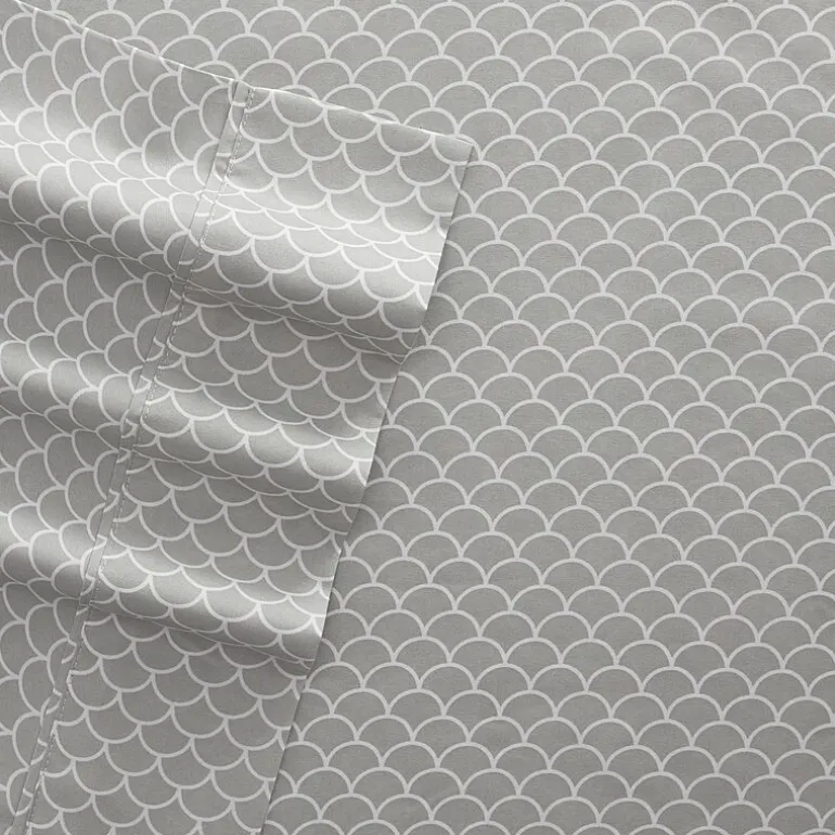 Casual Comfort™ Premium Ultra Soft Scallops Pattern Sheet Set