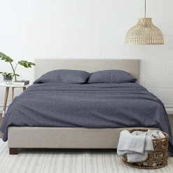 Casual Comfort™ Premium Ultra Soft Scallops Pattern Sheet Set