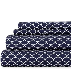 Casual Comfort™ Premium Ultra Soft Scallops Pattern Sheet Set