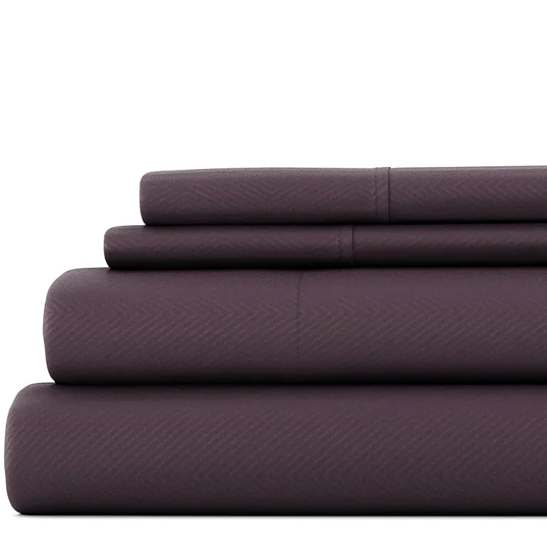 Casual Comfort™ Premium Ultra Soft Chevron Microfiber Wrinkle Free Sheet Set
