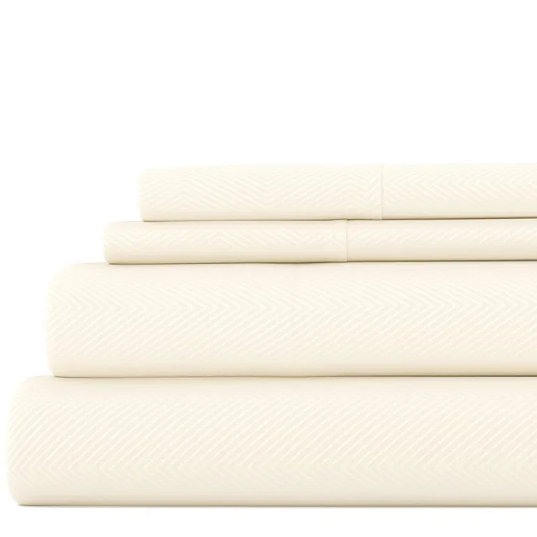 Casual Comfort™ Premium Ultra Soft Chevron Microfiber Wrinkle Free Sheet Set