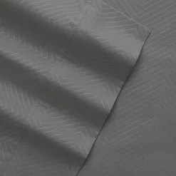 Casual Comfort™ Premium Ultra Soft Chevron Microfiber Wrinkle Free Sheet Set
