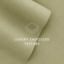Casual Comfort™ Premium Ultra Soft Chevron Microfiber Wrinkle Free Sheet Set