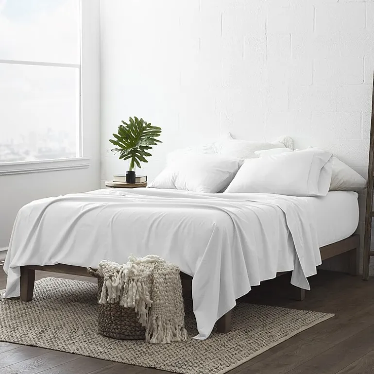 Casual Comfort™ Premium Ultra Soft Chevron Microfiber Wrinkle Free Sheet Set
