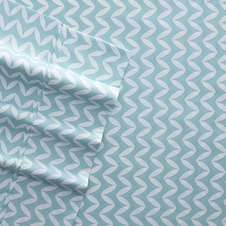 Casual Comfort™ Premium Ultra Soft Puffed Chevron Pattern Sheet Set