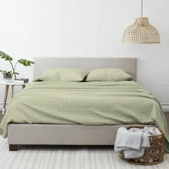 Casual Comfort™ Premium Ultra Soft Puffed Chevron Pattern Sheet Set
