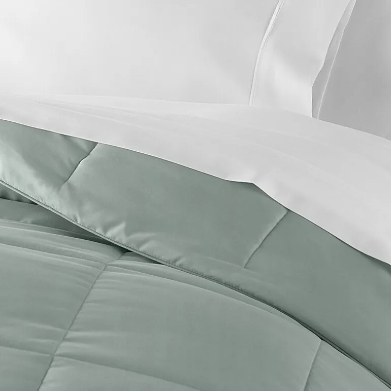 Casual Comfort Premium Ultra Soft Down Alternative Lightweight Wrinkle Resistant Comforter