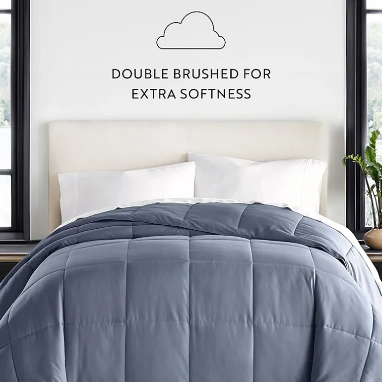 Casual Comfort Premium Ultra Soft Down Alternative Lightweight Wrinkle Resistant Comforter