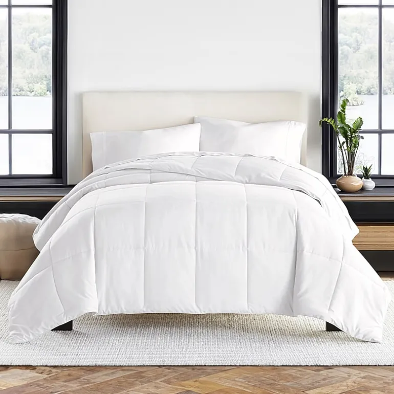 Casual Comfort Premium Ultra Soft Down Alternative Lightweight Wrinkle Resistant Comforter