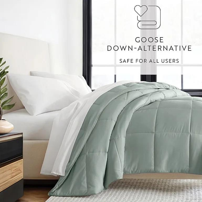 Casual Comfort Premium Ultra Soft Down Alternative Lightweight Wrinkle Resistant Comforter