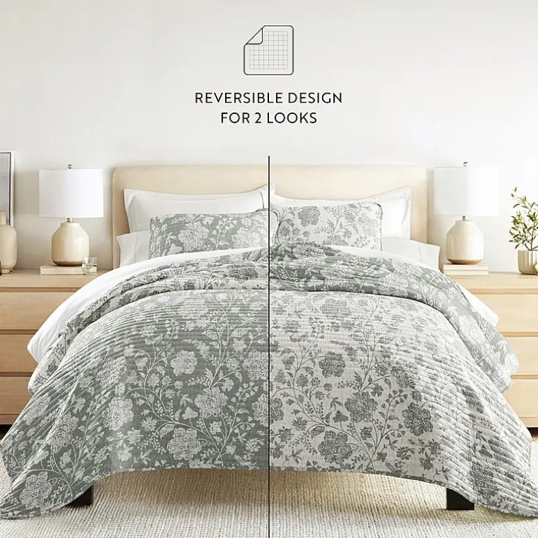 Casual Comfort Reversible Quilt Set