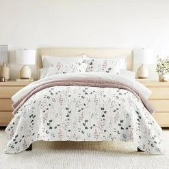 Casual Comfort Reversible Quilt Set