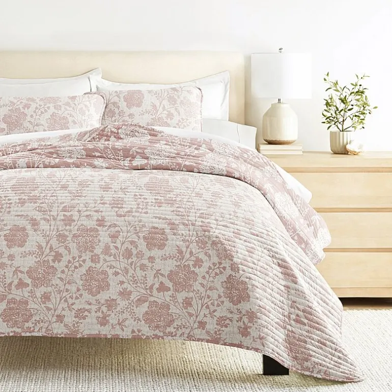 Casual Comfort Reversible Quilt Set
