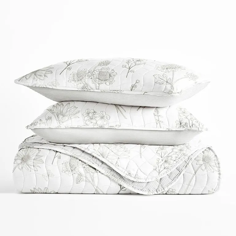 Casual Comfort Reversible Quilt Set