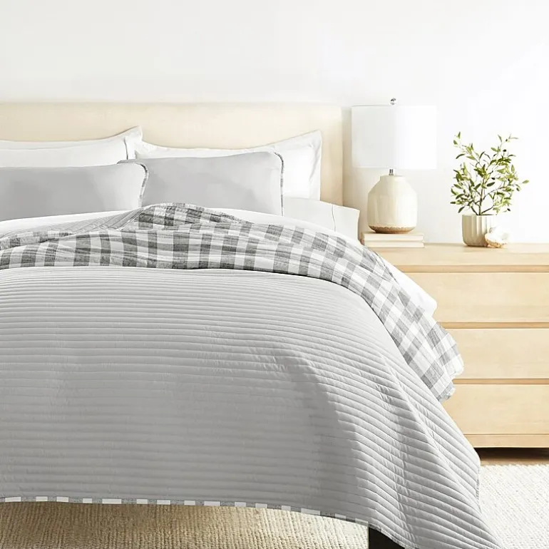 Casual Comfort Reversible Quilt Set