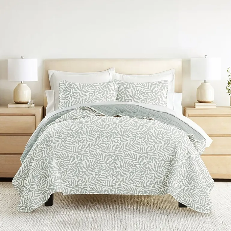 Casual Comfort Reversible Quilt Set