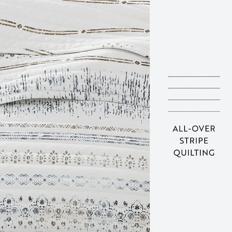 Casual Comfort Reversible Quilt Set