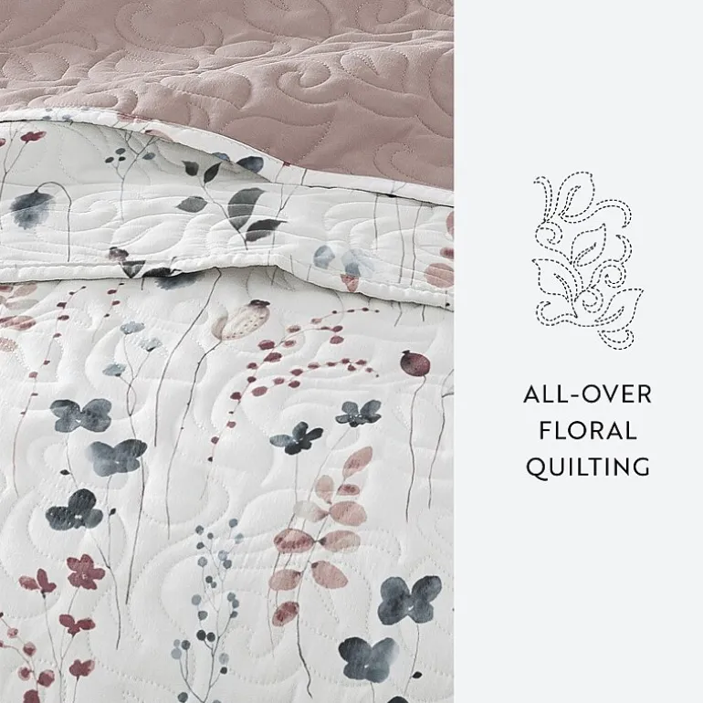 Casual Comfort Reversible Quilt Set
