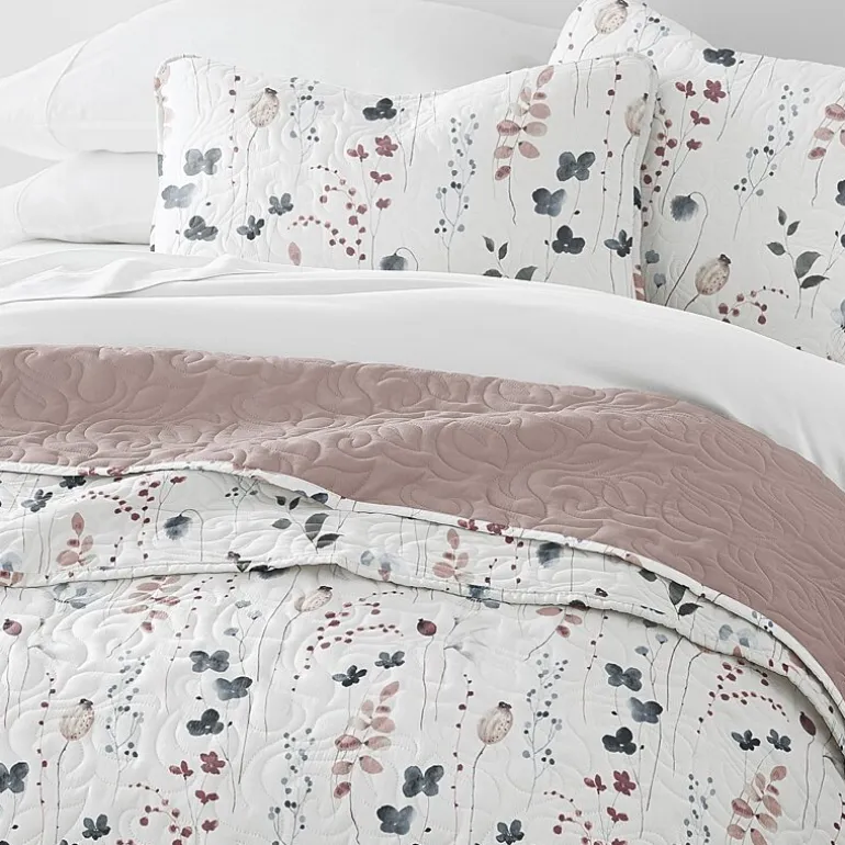 Casual Comfort Reversible Quilt Set